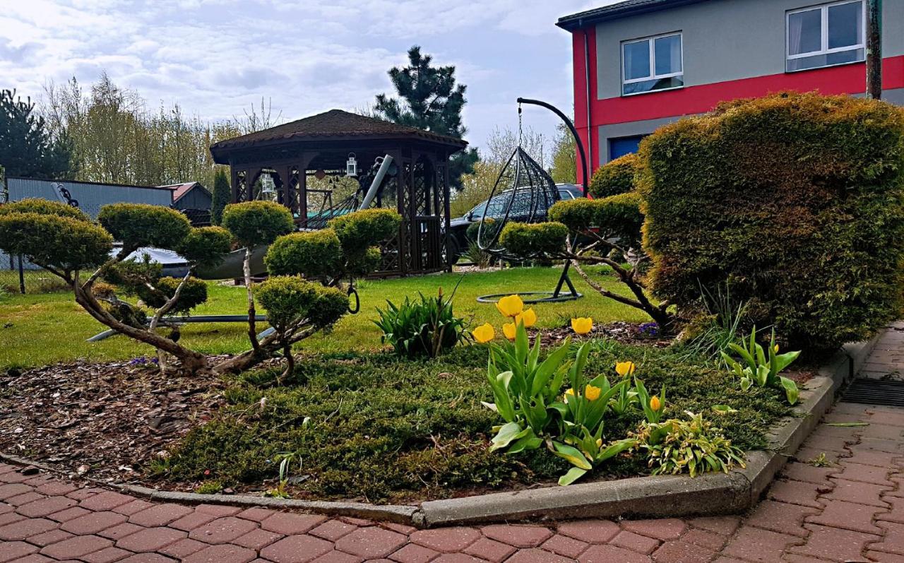 Pokoje Hotelowe Siedlczanka Siedlce Esterno foto