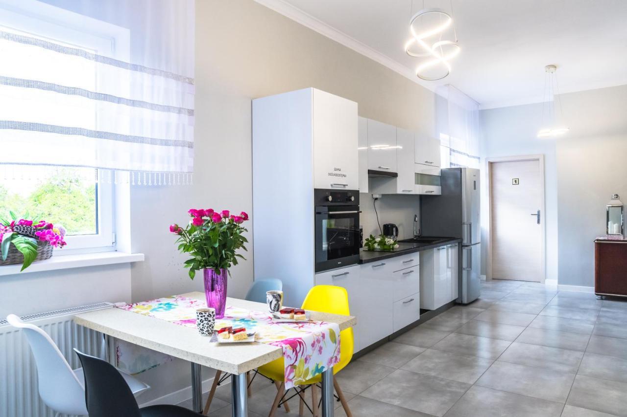 Pokoje Hotelowe Siedlczanka Siedlce Esterno foto